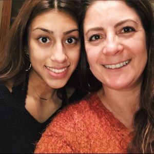 Meet your Posher, Mariana